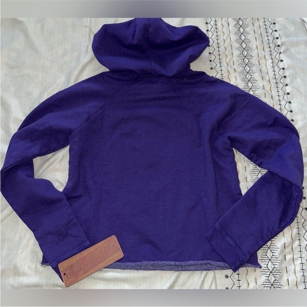 LSU Tigers Cropped Hoodie - Picture 4 of 4